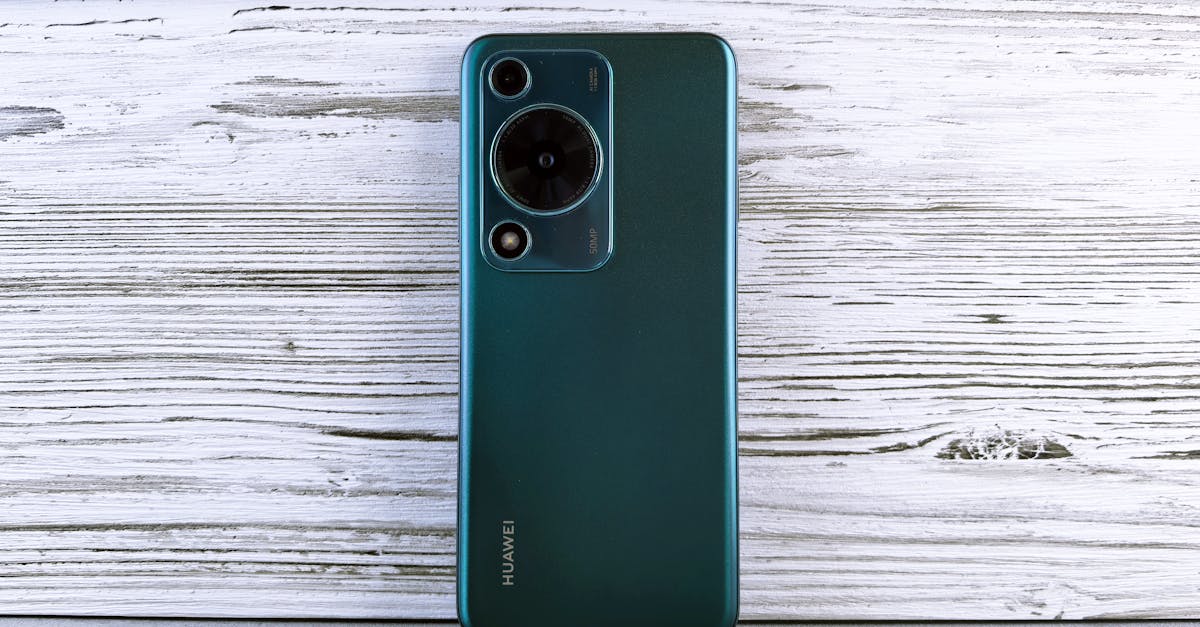 Tech Roundup: OpenAI's Smartphone Plans, Instagram's Feed Update