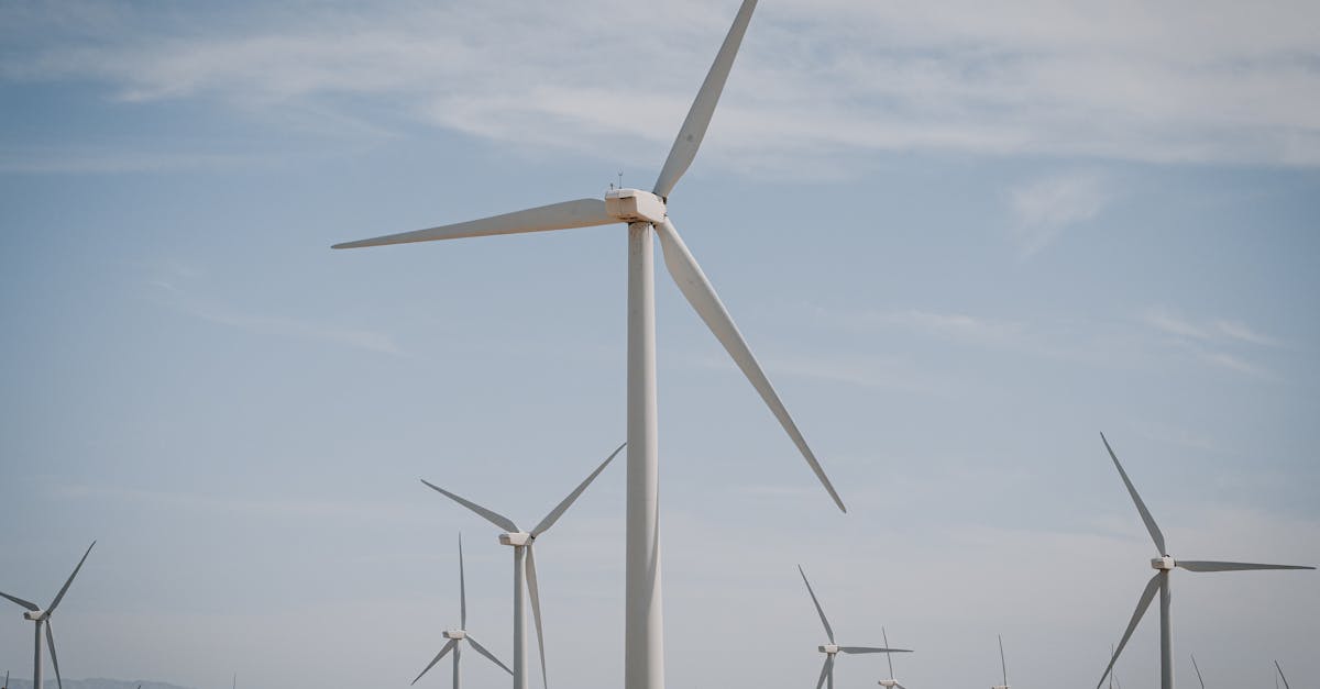 AI's Energy Appetite Forces Tech Giants Into Bold Bets