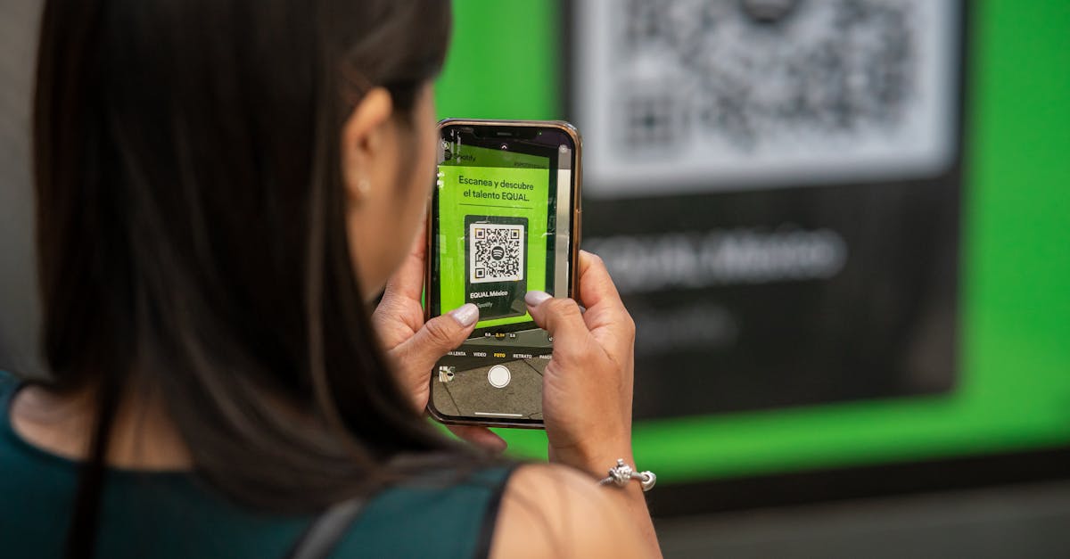 Georgia Midterms in Chaos Over QR Code Conspiracy