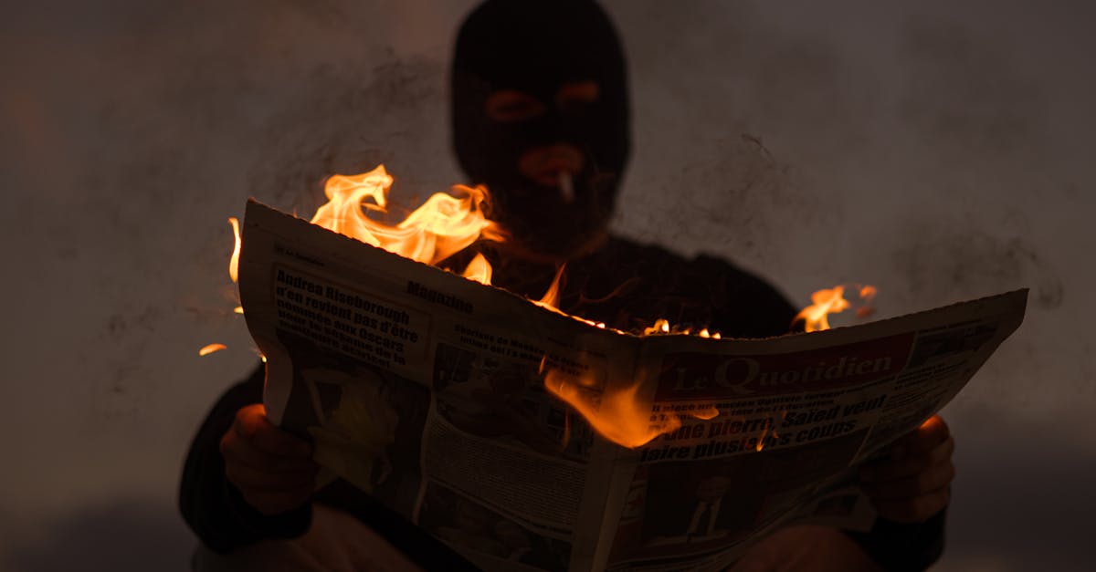Hacker News highlights: Click, labor debate, Lisp polyglot