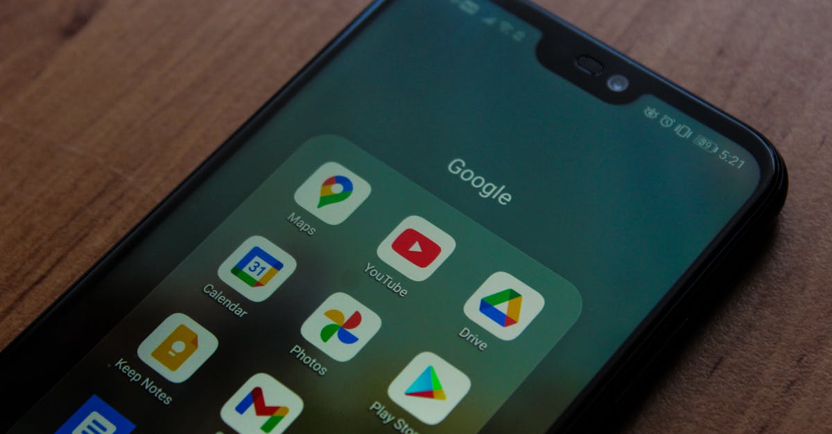 Google bans ex-employees' reviews, sparks trust debate