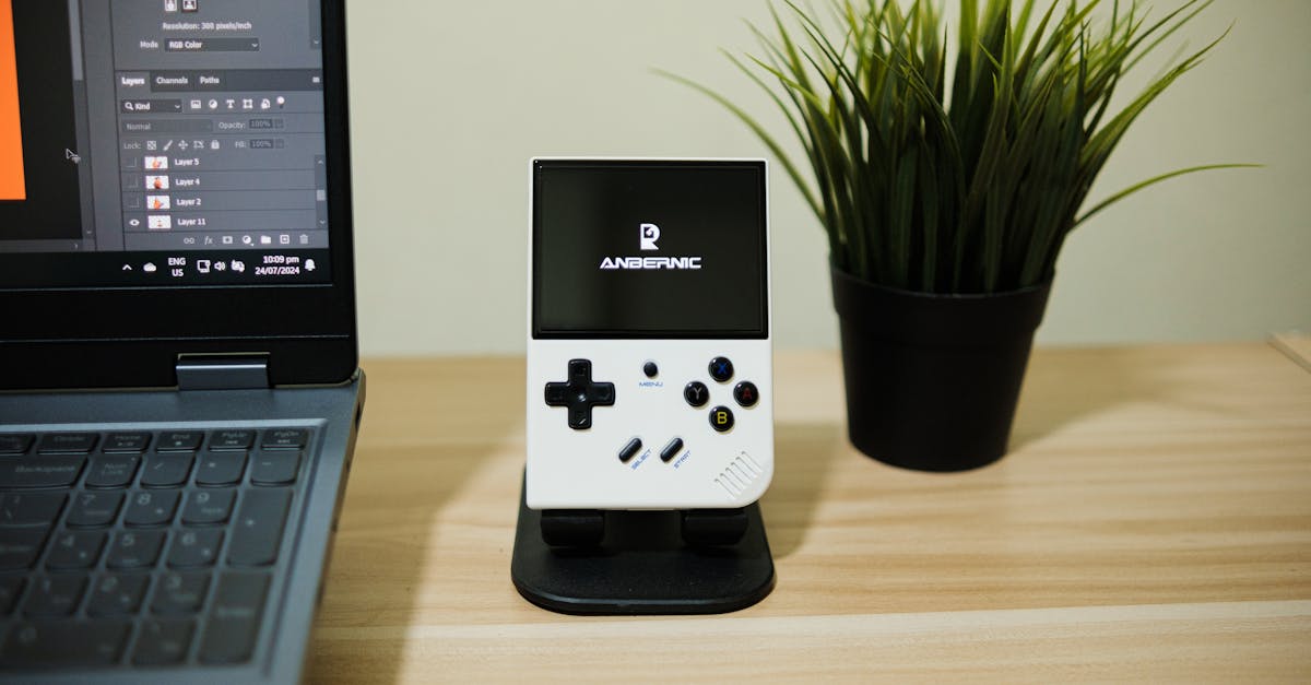 Playdate, Linux Kernels, EC2 Rigs Reshape Indie Gaming