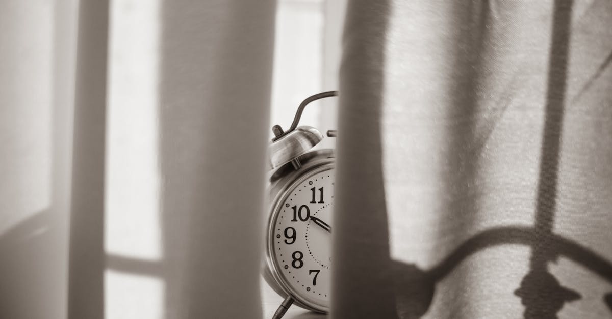 Dreamie alarm clock plays podcasts