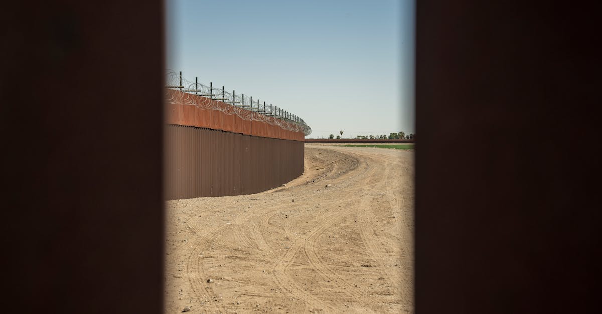 US Customs Clarifies Border Device Search Policy