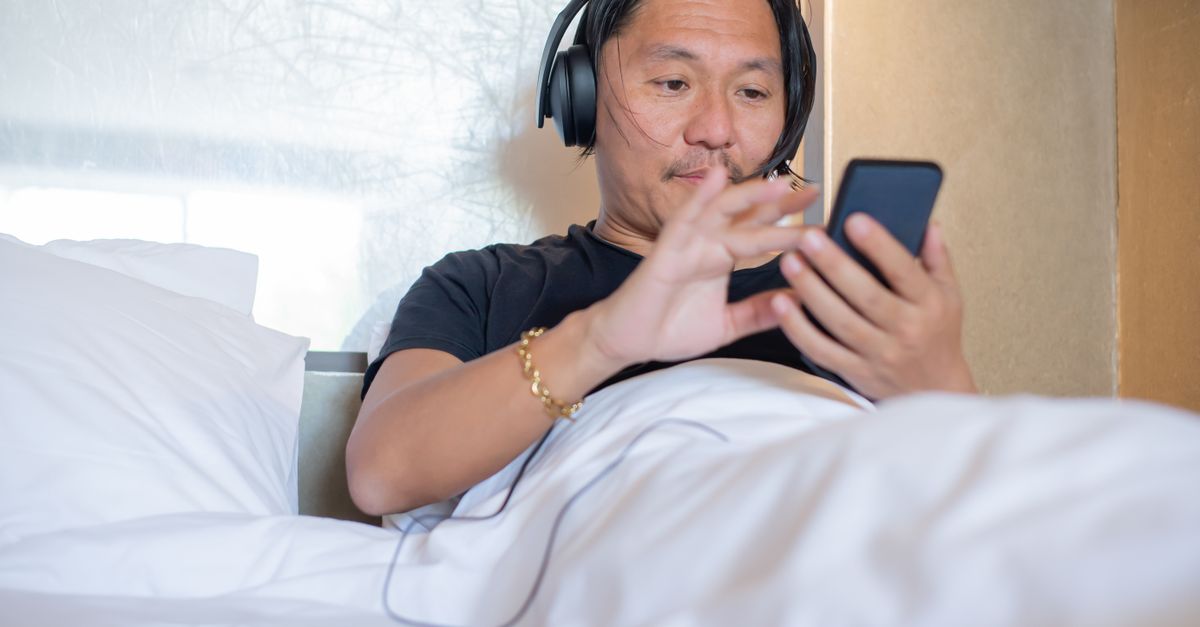 Spotify scissors let podcasters trim and share audio clips