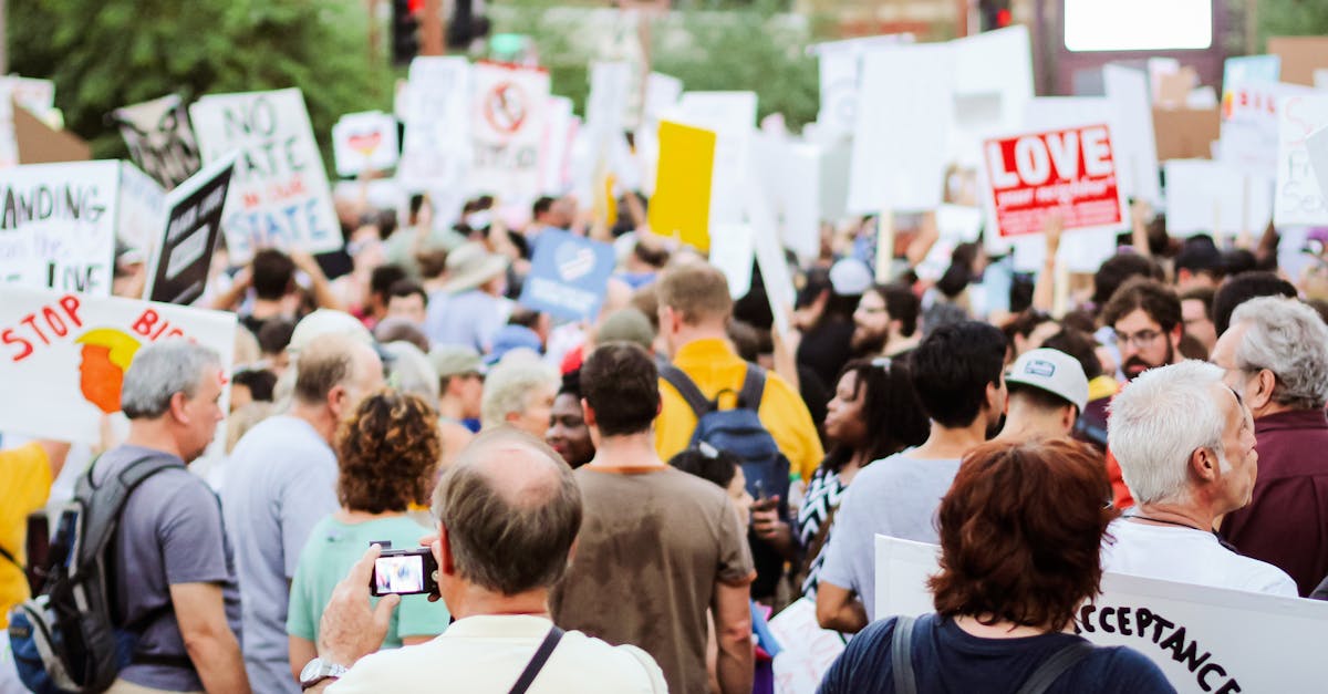 Meta Contractors Protest Layoff Terms