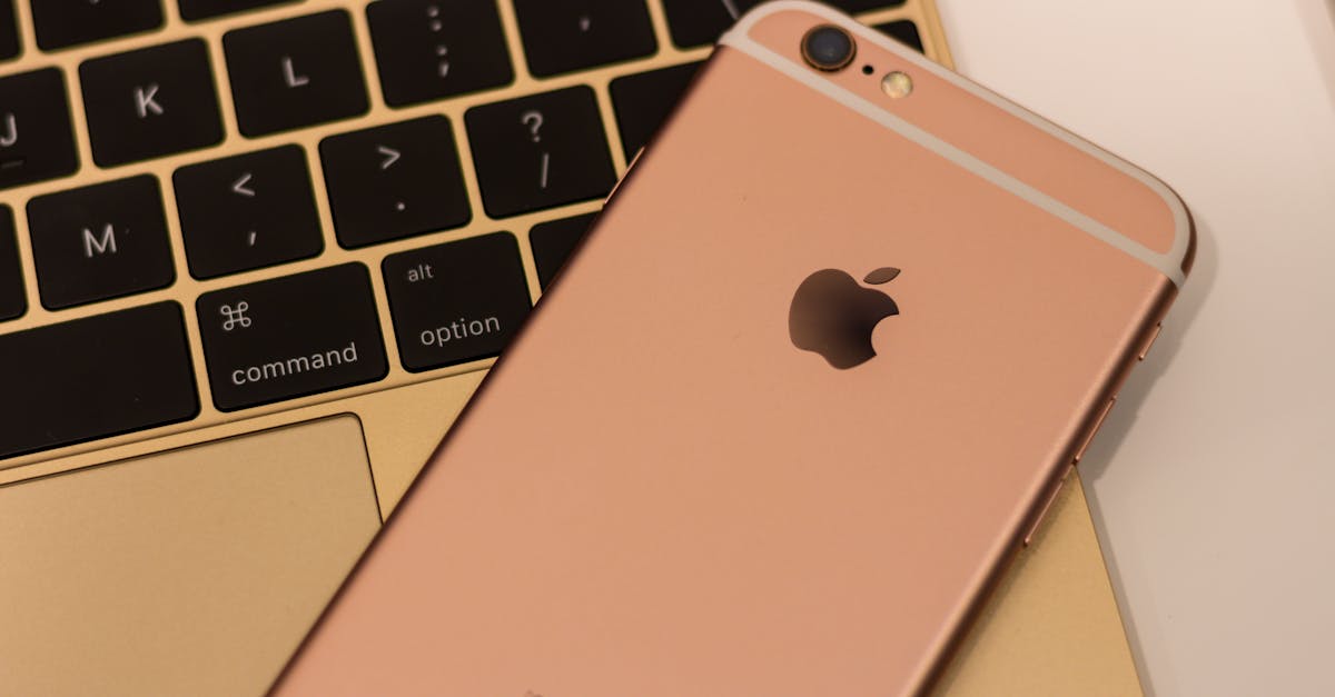 Apple patches Mac shutdown bug, iPhone Ultra vapor chamber leak