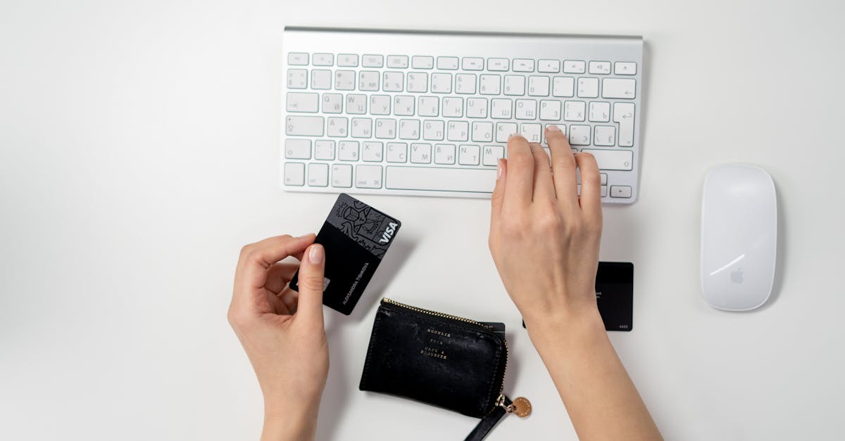 Apple Cuts Interest Rate for Apple Card Savings Accounts