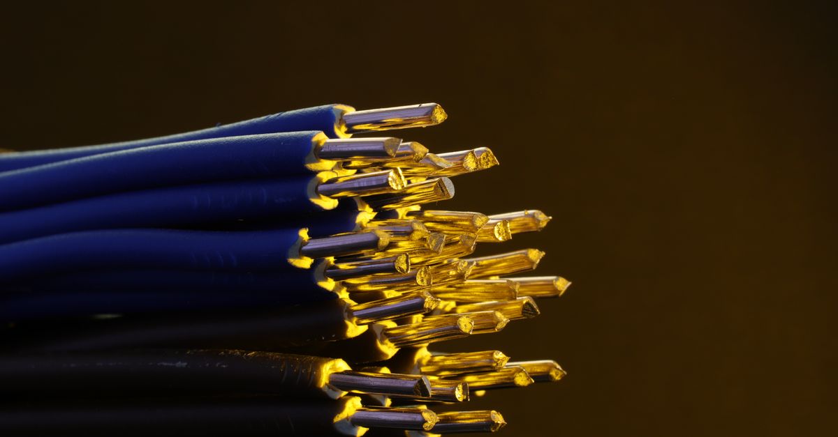 AI Fuels Subsea Cable Boom