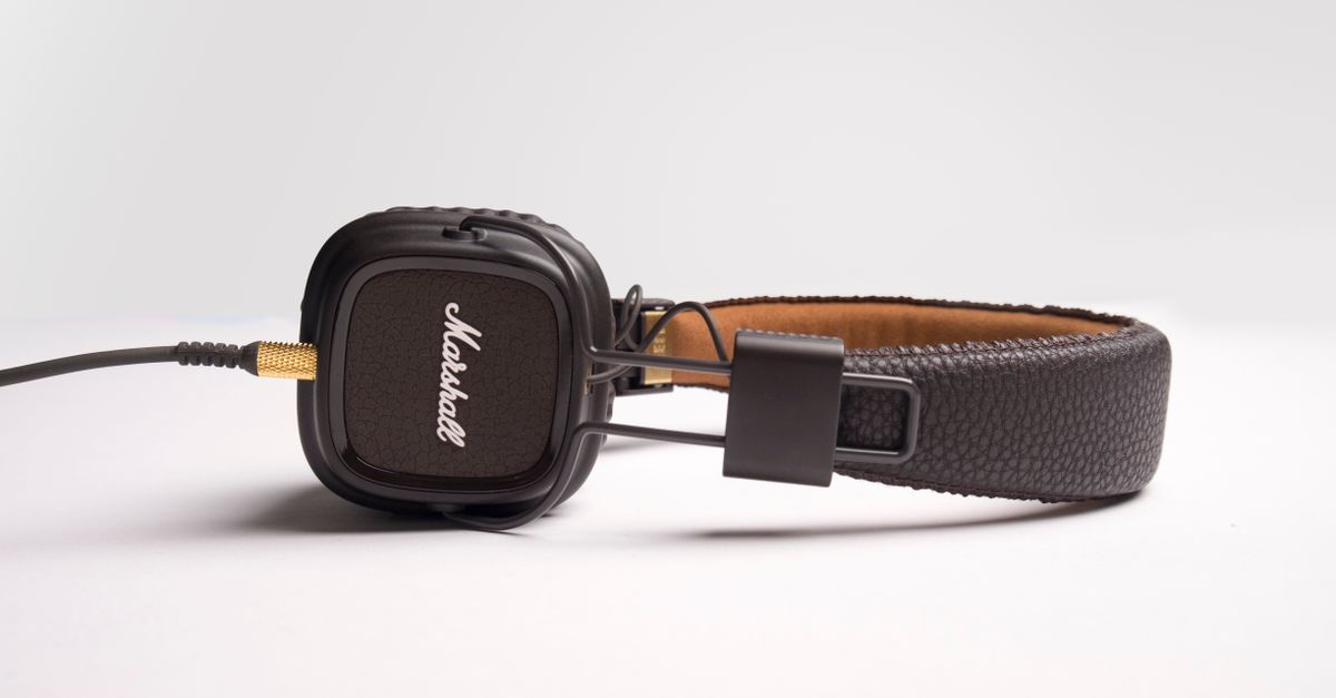 Beats headphones tease and Flexport's trade tools