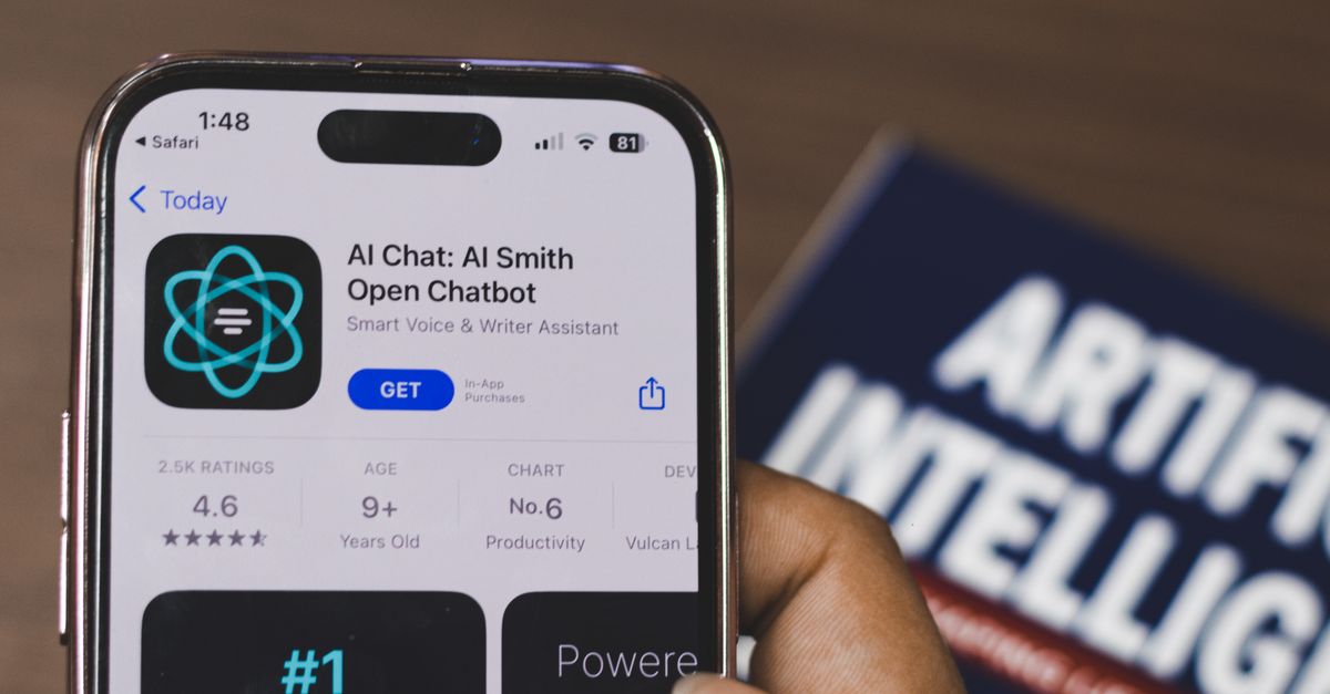 Apple's Siri Overhaul and White House AI Shake-up