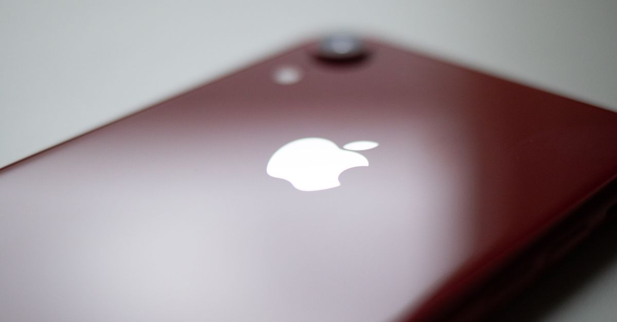 Apple Sued Over App Store Crypto Scam
