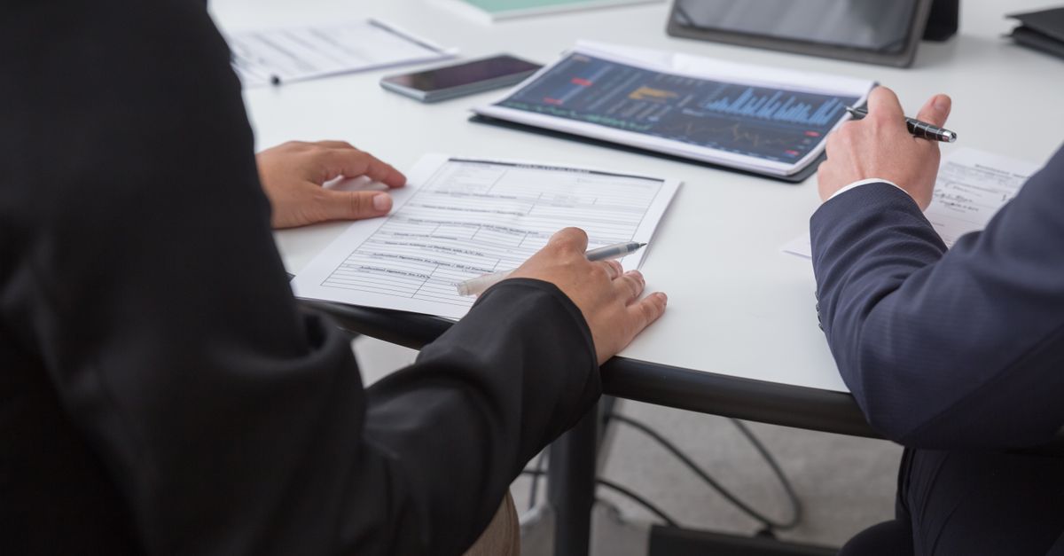 AI startups hoard research while agents push for open loops