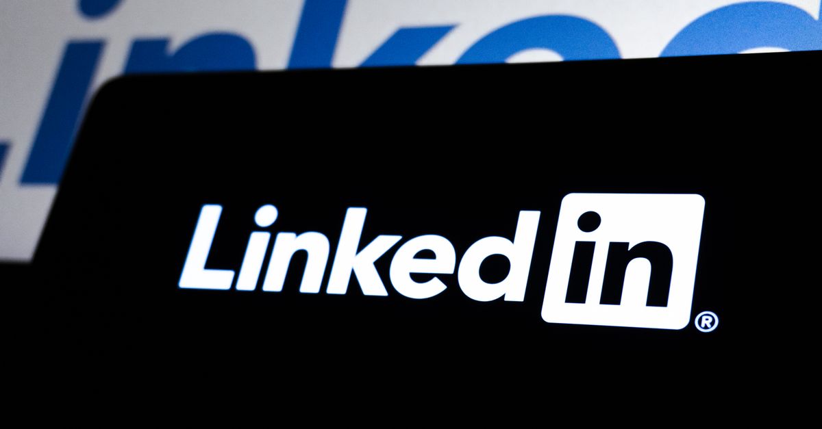 LinkedIn adds AI‑slop report button, drops its writing assistant