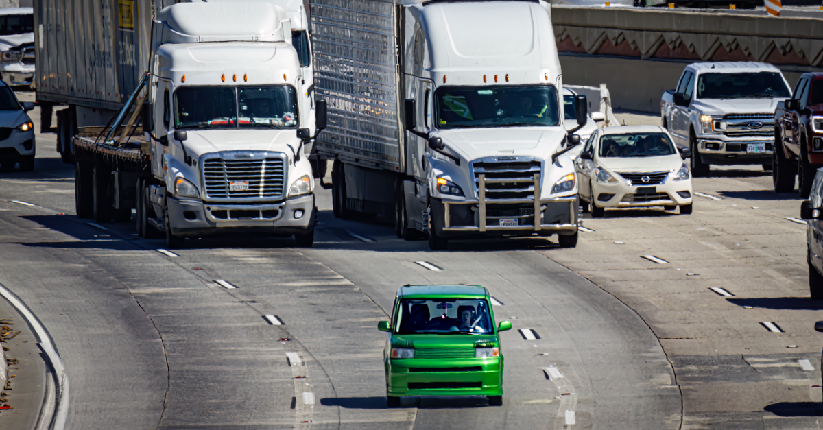 Waymo chip, Tesla recall, Android Auto split, Siri mute