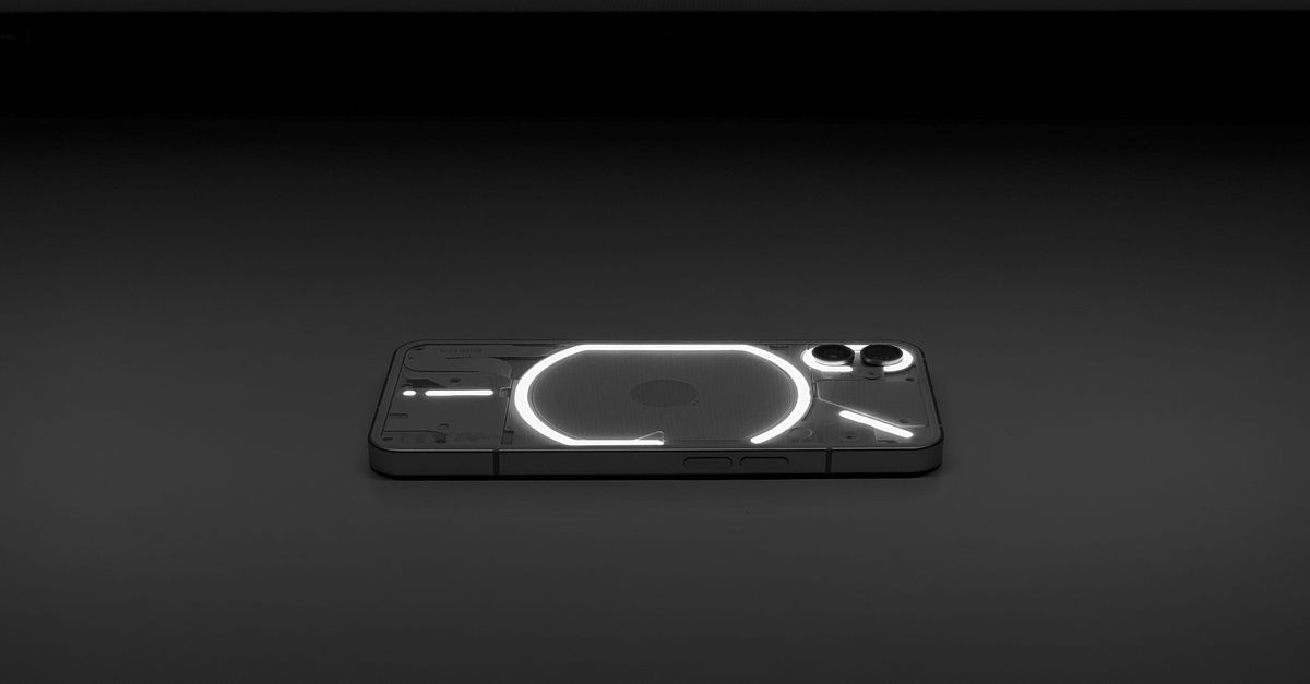 Nothing Phone (3) drops to $199 on Amazon, a rare Android bargain